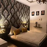Lägenhet Ideal For 7 With Kitchen Near Danube