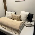 Appartement Ideal For 7 With Kitchen Near Danube