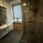 Ideal For 7 With Kitchen Near Danube Appartement Linz