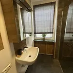 Ideal For 7 With Kitchen Near Danube Appartement Linz