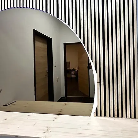 Ideal For 7 With Kitchen Near Danube * Linz