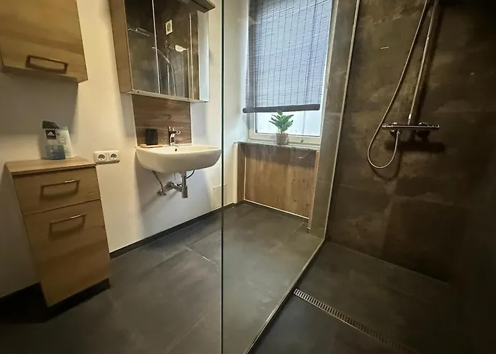 Ideal For 7 With Kitchen Near Danube