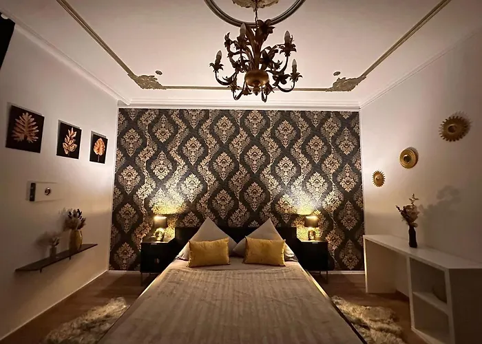 Ideal For 7 With Kitchen Near Danube Apartament