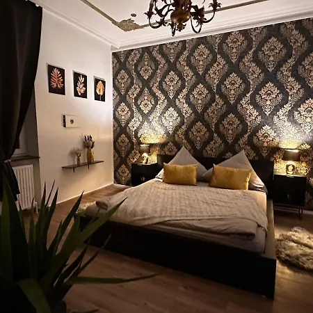 Ideal For 7 With Kitchen Near Danube 아파트 *