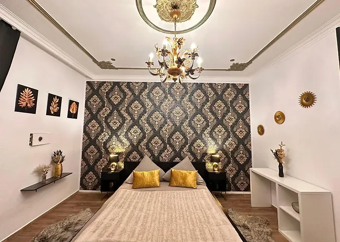 Apartment Ideal For 7 With Kitchen Near Danube